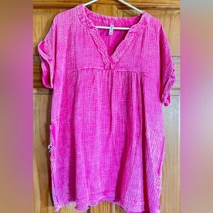 Zenana Outfitters Vibrant Pink Tunic Top